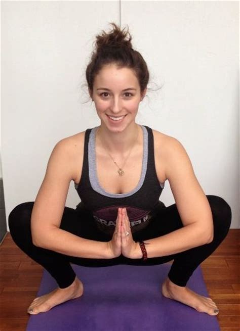 garland pose yoga exercise pinterest