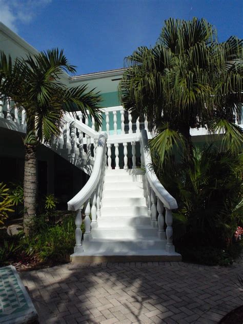 Cheston House Exclusively All Male Gay Guest House In Fort Lauderdale