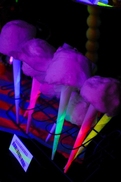 Kara S Party Ideas Neon Glow In The Dark Teen Birthday