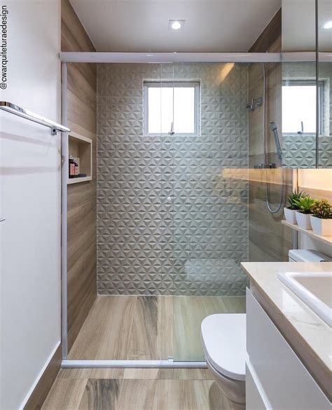 repertorio casa lucas kenji  instagram lindo banheiro  porcelanato  imita madeira