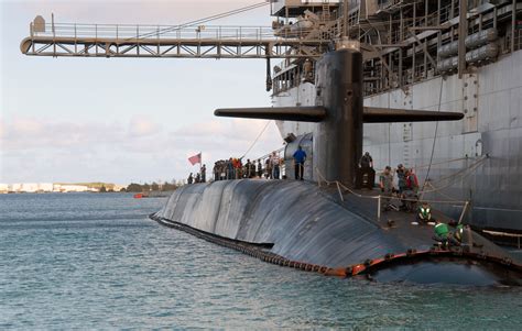 navy  closer     nuclear armed submarine  national interest blog