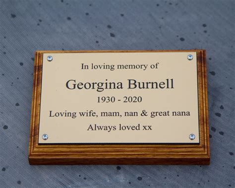 simple brass memorial plaque memorial plaque engraved plaque plaque