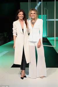 ashley hart returns to melbourne spring fashion week with model bestie kasia z daily mail online