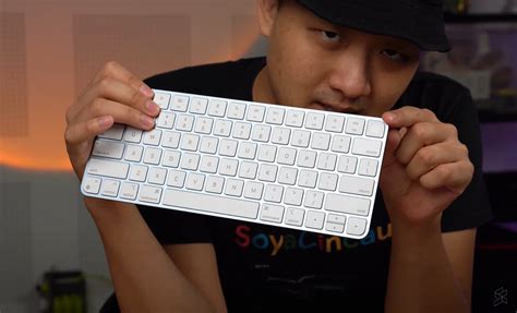 apple magic keyboard  numeric keypad  touch id decolader