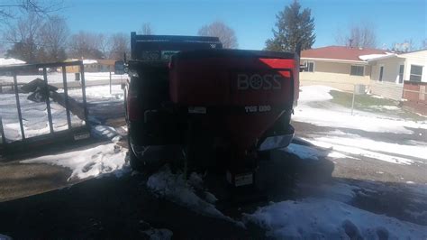 boss tgs  tailgate spreader review youtube