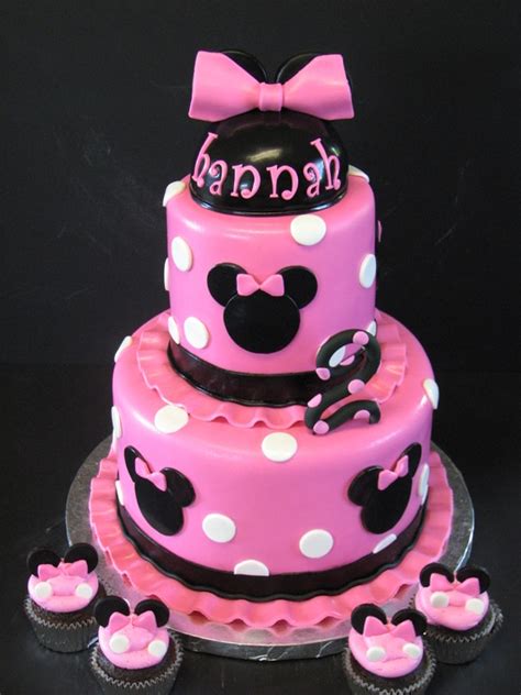 10 Cutest Minnie Mouse Cakes Everyone Will Love Pretty