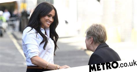 Meghan Markle S Smart Works Capsule Wardrobe Launches Today Metro News
