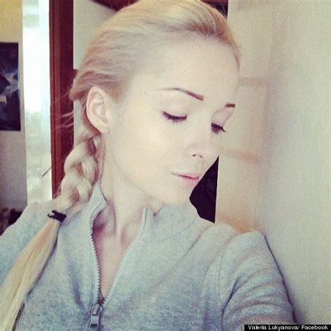 valeria lukyanova human barbie posts no make up selfie would you