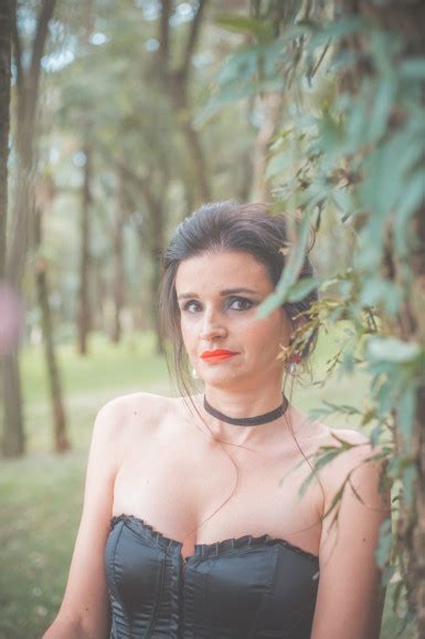 Leila From Cascavel Brazil Seeking For Man Rose Brides