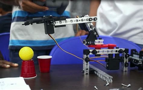 Estos Son Los 17 Proyectos Robóticos