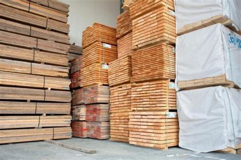 actie douglas steigerhout balken palen planken geschaafd huntingadcom
