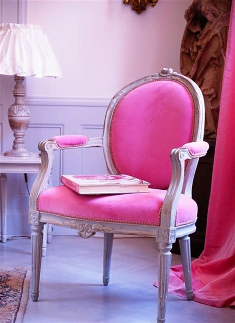 pretty pink chairs farmhouseurban