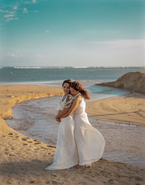 the perfect small beach wedding gay weddings and marriage