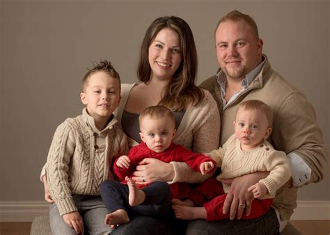 wore   winter indoor family  image  wwwashleighwellsphotographycom