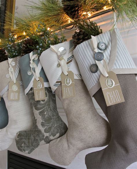 Picture Of Christmas Stockings Decorating Ideas