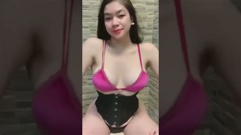Goyang Hot Mama Muda Montok Semok Bahenol Youtube