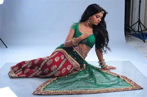 best of blouse saree pallu drops i want the flesh of indian all sexy female whores page 94