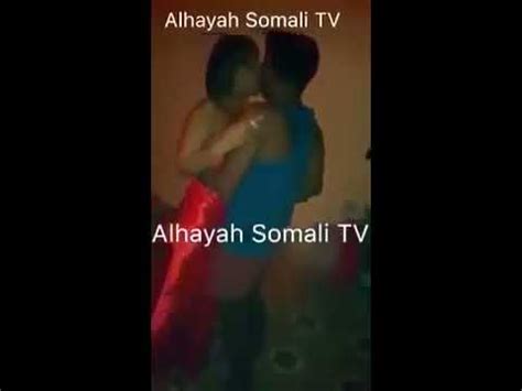 daawo wiil somali ah oo naag qaawan oo saqraansan salaaxaya subsribe dheh channe youtube