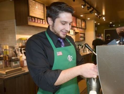 Starbucks Us Outlets Temporarily Shutting Down For Anti Bias Training