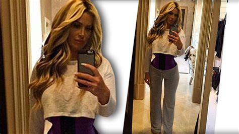 Kim Zolciak Slams Photoshop And Surgery Rumors Says She Lost 4 Inches