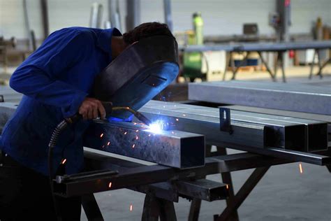 benefits  custom metal fabrication midland metal products
