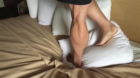 muscular legs trample free leggings xxx porn 9e xhamster