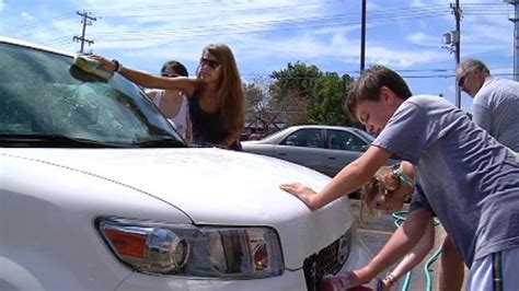 Tulsa Teens Host Car Wash To Benefit Joplin Tornado Victims