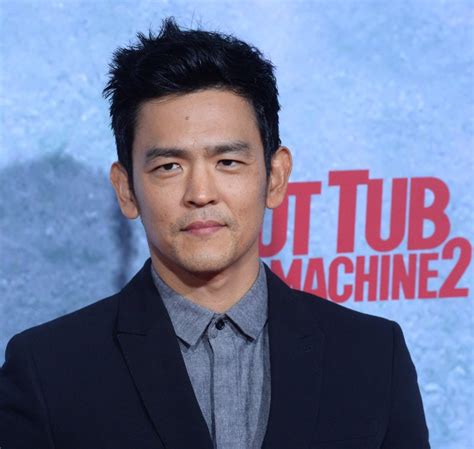 John Cho Confirms Sulu Is Gay And Married In Star Trek Beyond