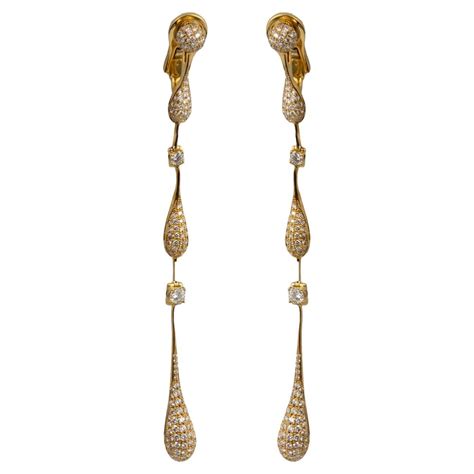 Diamond And 18k Yellow Gold Leaf Earrings For Sale At 1stdibs 18k