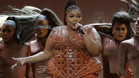 lizzo le régime de la star suscite le débat bbc news afrique