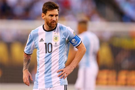 Lionel Messi Argentina Lionel Messi Says He Is Staying With Barcelona