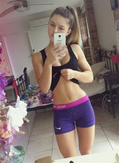 Fit Girls Taking Selfies In The Gym Thechive