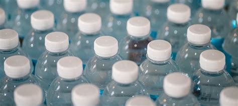 major companies  pledged  cut    plastic waste