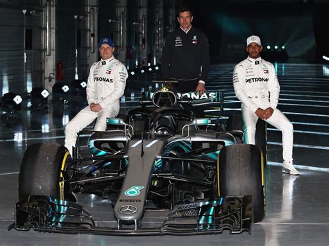 Lewis Hamilton Ready To Sign F1’s Most Lucrative Deal In