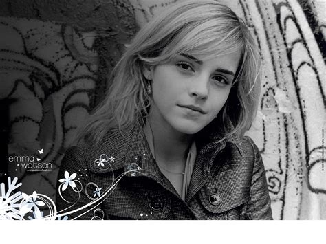 Hollywood Emma Watson Hd Wallpapers 2012