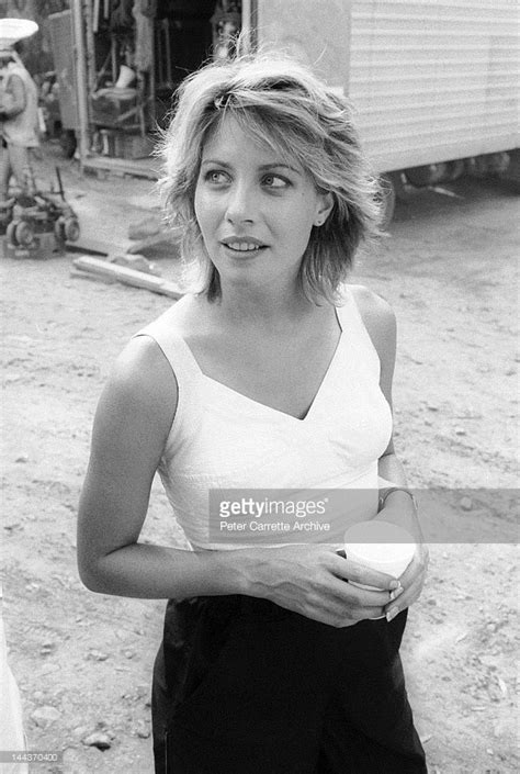 american actress linda kozlowski on the set of her new film crocodile picture id144370400 688