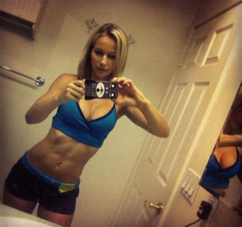 girls with abs hot or not 45 pics