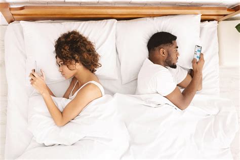 3 Tech And Cell Phone Rules For Married Couples Imom
