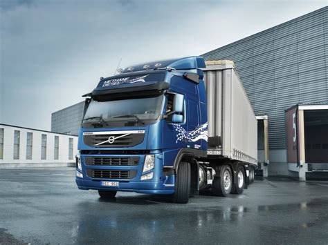 volvo fm methanediesel truck  public debut  berlin