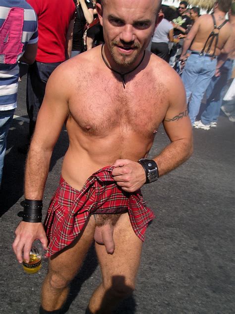 uber horny guys who want it bad whoops post about kilt wearing from all str8 meet