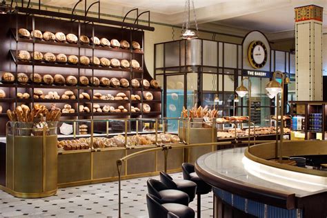 luxury interior clock  harrods roast bake hall smith  derby