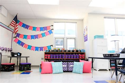 Black And Bright First Grade Classroom Makeover With Astrobrights