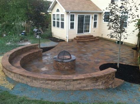 paver patio sitting wall and firepit landscaping ideas pinterest patio garage walls and