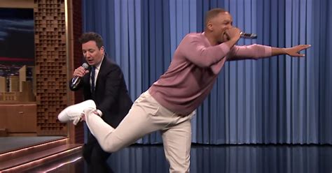 watch will smith and jimmy fallon did a live remix of classic tv theme