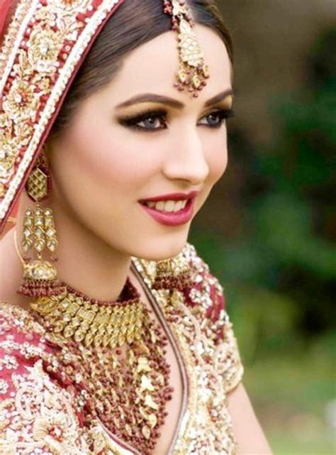 fashion mania pakistani model ayyan ali in bridal dresses