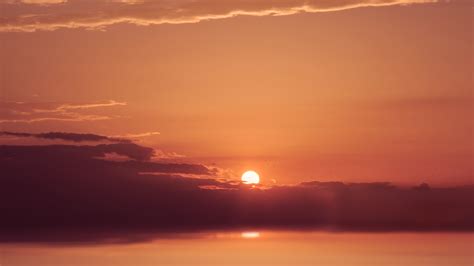 무료 이미지 바다 수평선 구름 태양 해돋이 햇빛 새벽 분위기 황혼 저녁 주황색 반사 색깔 그림 물감