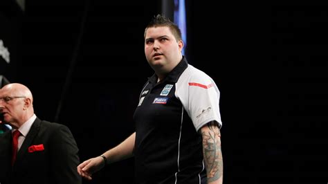 michael smith loses  international darts open  peter wright dave chisnall  jelle