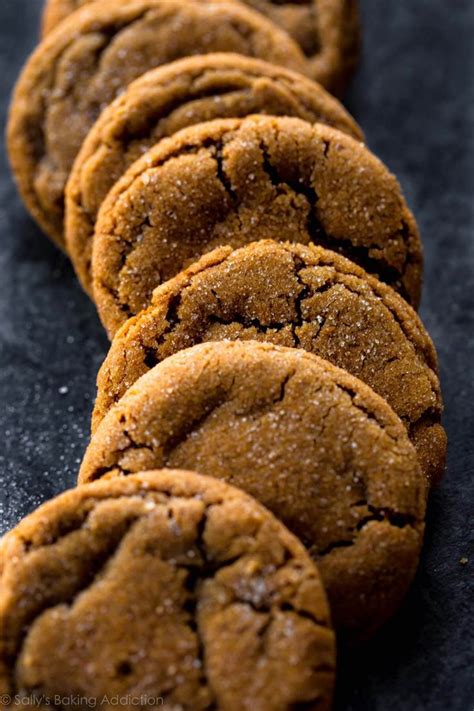 soft molasses cookies    tender  chewy gingersnap cookies aro