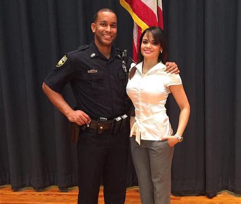 female cop becomes sensation after revealing unbelievable