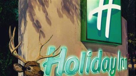 holiday inn hotel chain reveals malware attack  stole credit card info